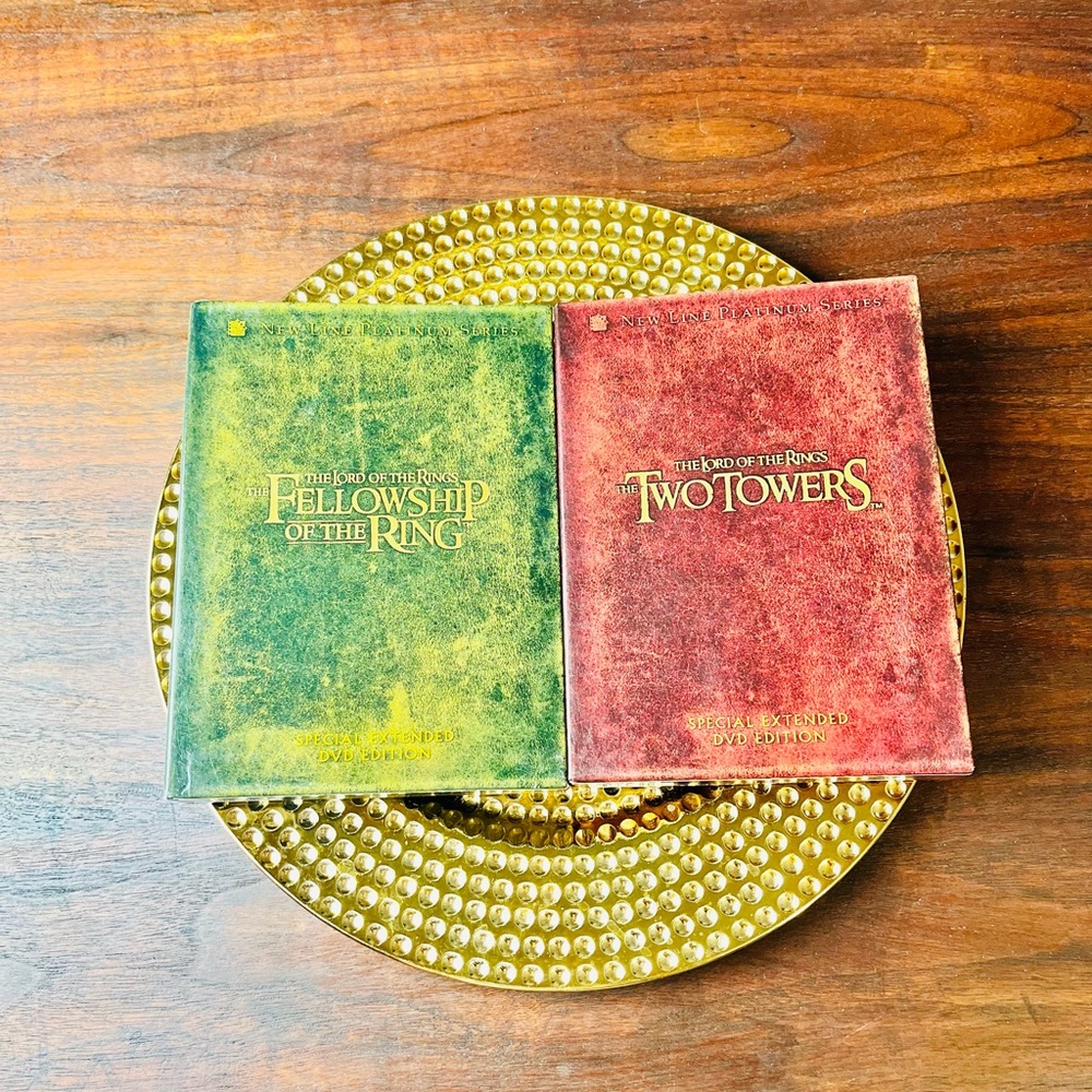 LORD OF THE RING FELLOWSHIP OF THE RING & THE TWO TOWERS INCLUDES 8 DVDS